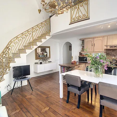 En Duplex 288l Apartment Cannes